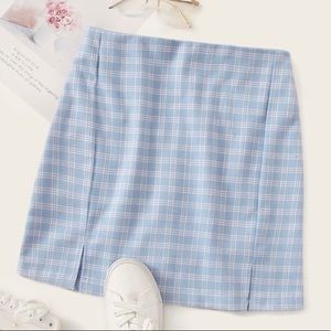 Blue plaid slit mini skirt